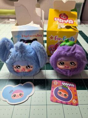 Cute yaya scented pendant bundle! Elephant and blueberry!
